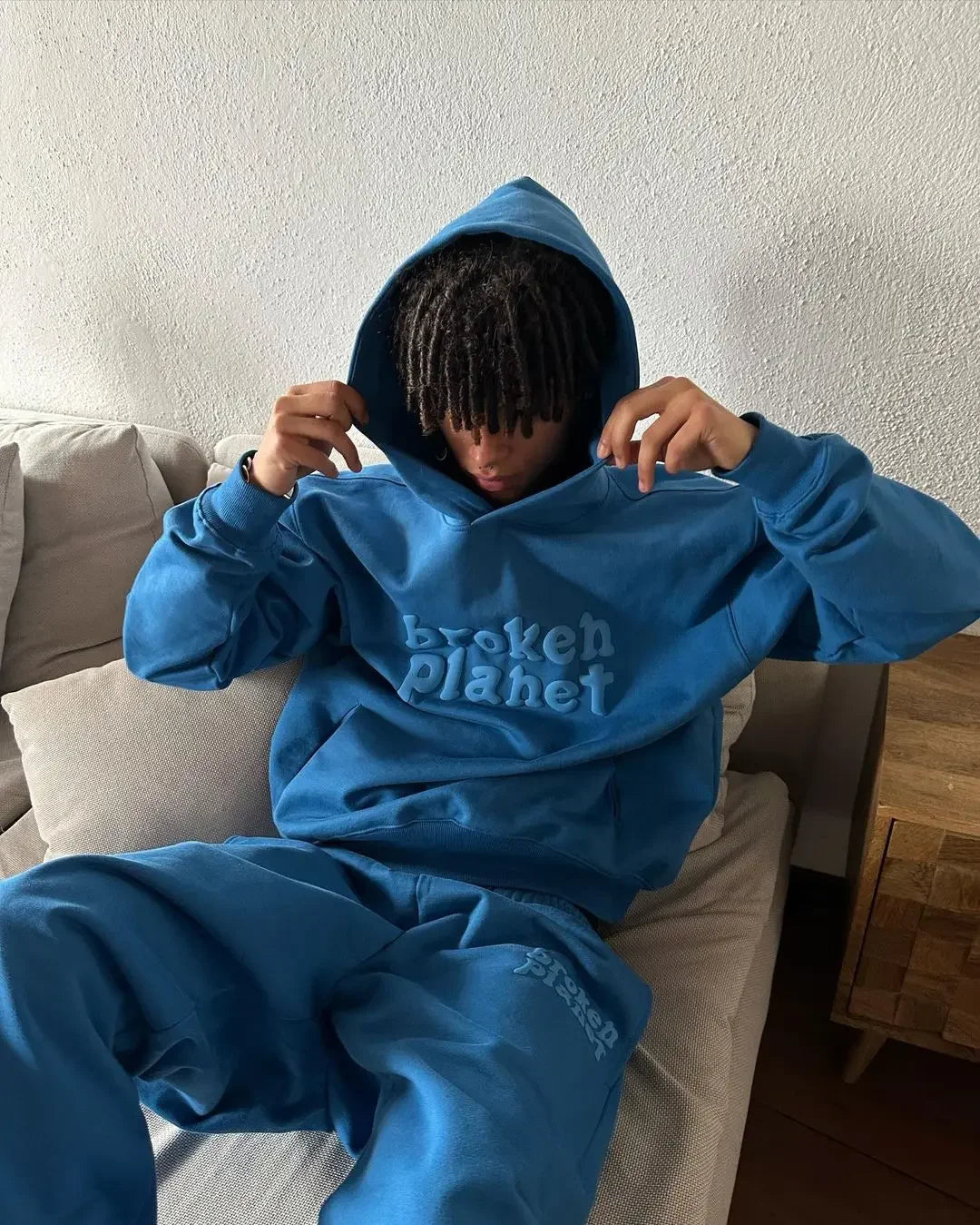Sweat à capuche gothique
